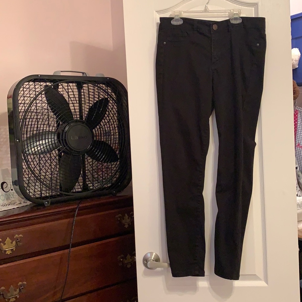 Jolt Skinny Jeggings